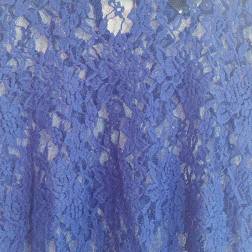Lace tunic - Picture 2 of 5